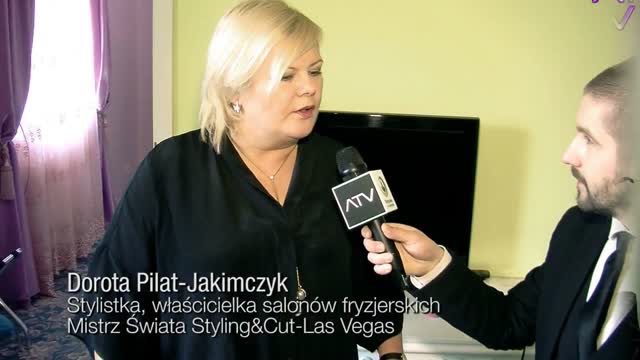 Multimedialny album zdjec z planu odc. 50. Relacja z wernisazu Katarzyny Figury 