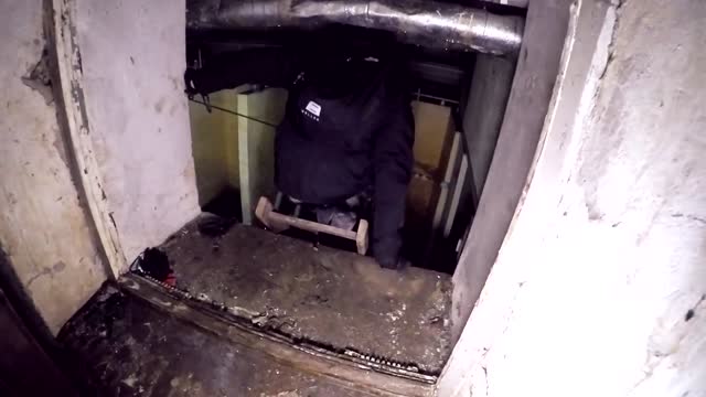 Warszawa Urbex - Podziemia Zakładów ZREMB