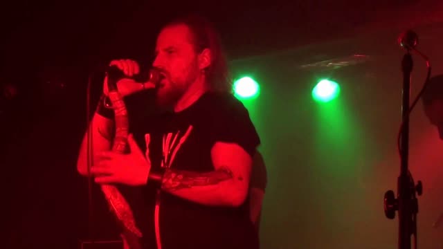 Młot Na Czarownice - W Sidłach Złudzeń