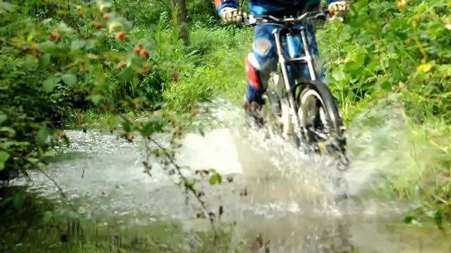 2009 - Join The Chase 2 (Short Version) HQ